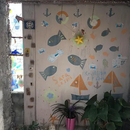 Apartment Sara Slatine